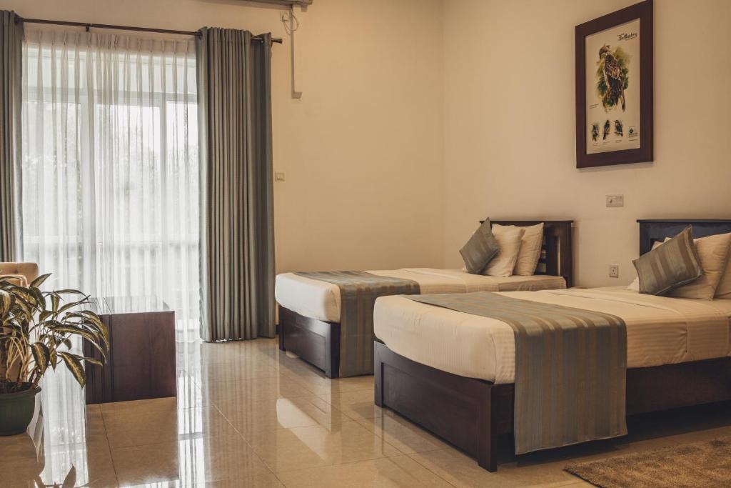 هتل تری اف لایف